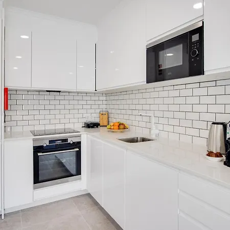 Modern 1 Bd Ocean View Ac Wi-fi 100m *