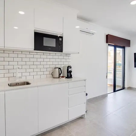 Modern 1 Bd Ocean View Ac Wi-fi 100m